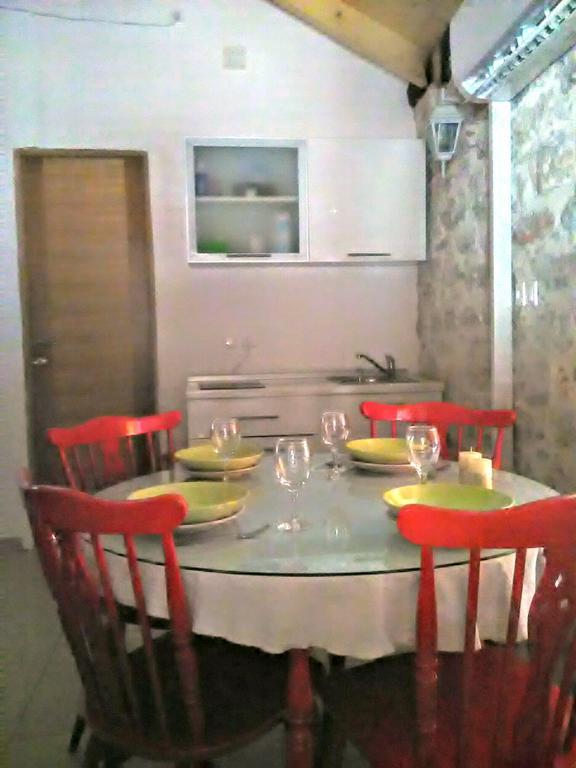 Apartment Vidacak Tisno Eksteriør bilde